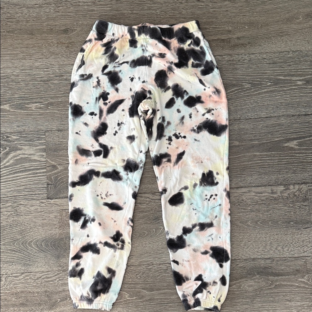 Colsie Women's Pastel and Black Tie-Dye Joggers